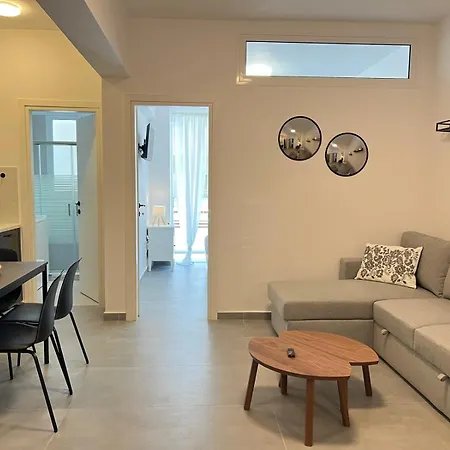 Haven, 1 Bdrm, 3 Min To