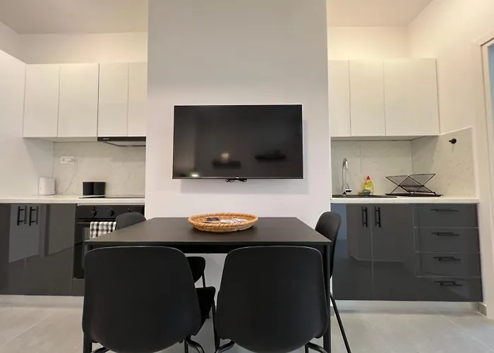 Haven, 1 Bdrm, 3 Min To * Loutráki